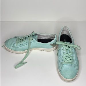 Diesel turquoise leather sneaker